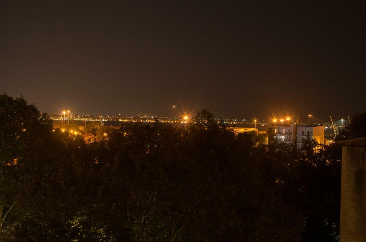 Great View Luxury Living-Metro Station Apartment Thessaloníki Luaran gambar